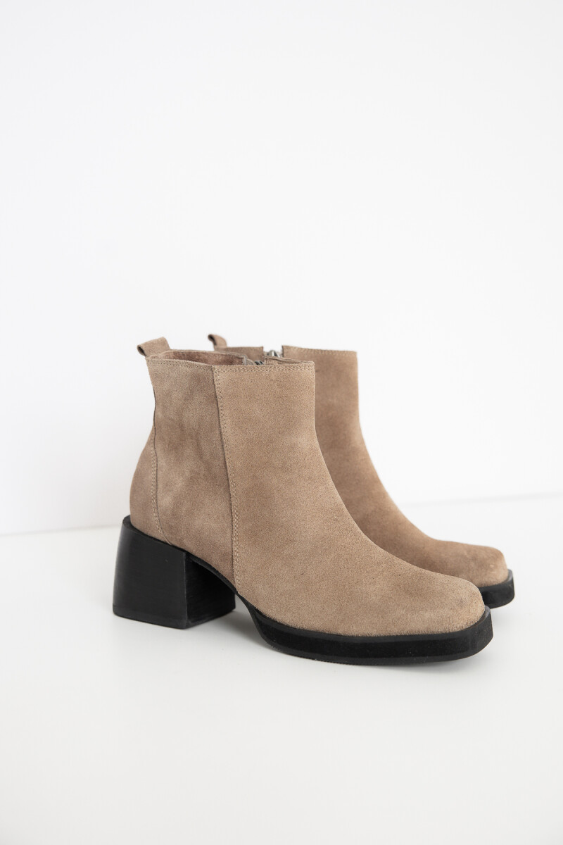 Bota Almendrada Vison