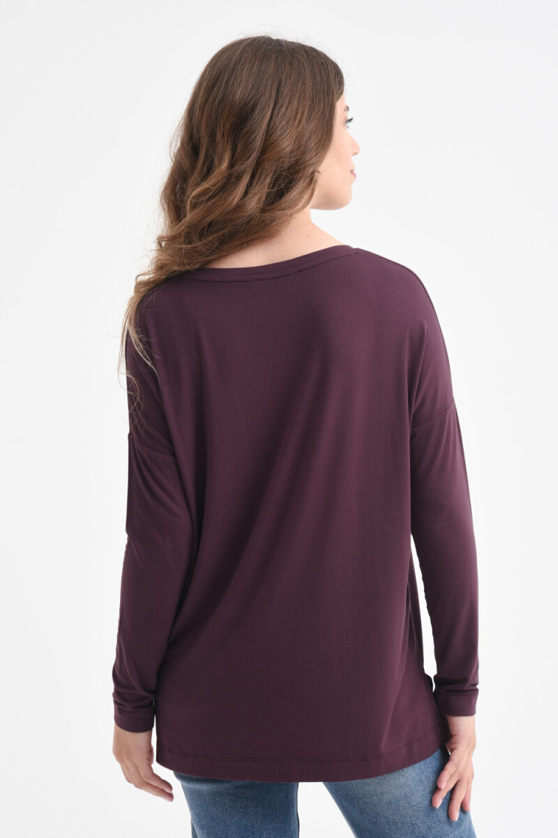 Remera manga larga escote en V Ciruela