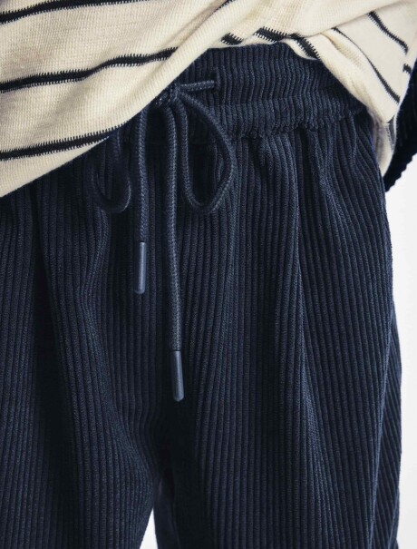 PANTALONES DE PANA AZUL