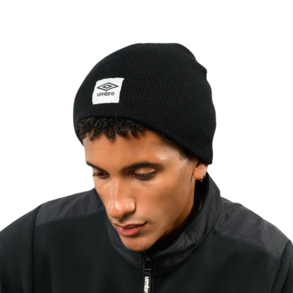 Gorro Umbro Brave Hombre 20095456 Negro