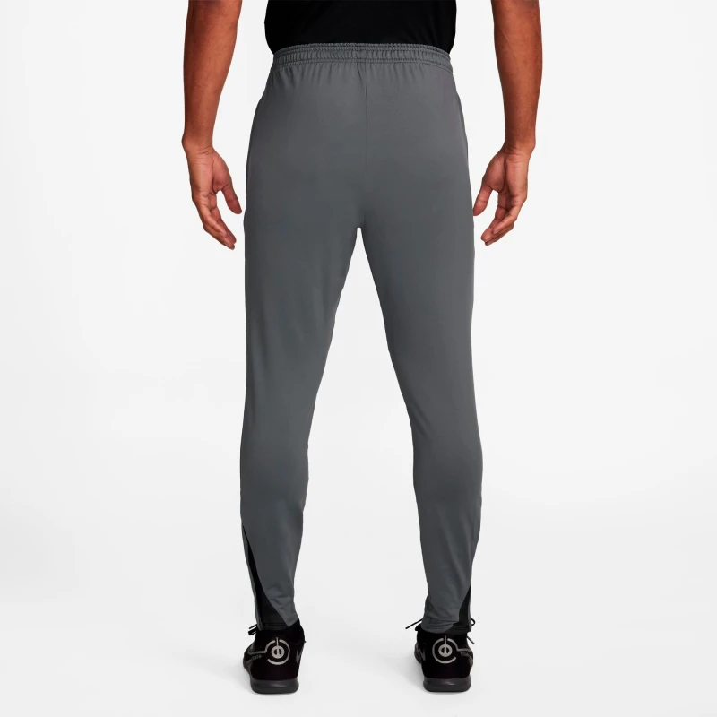 Pantalón Largo Nike Dri-Fit Strike de Hombre Negro