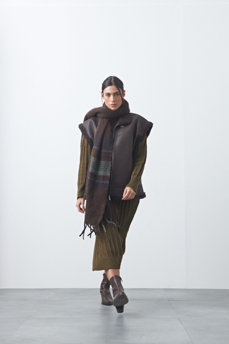 CHALECO AMPARO Chocolate