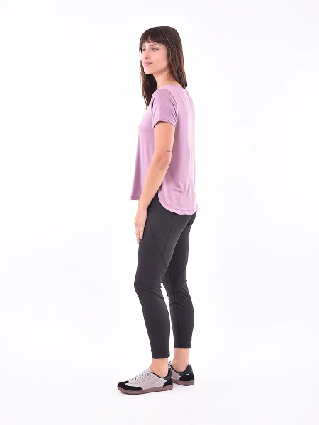 REMERA ROMERO ROSA OSCURO