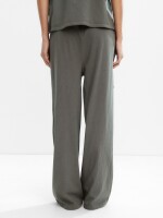Pantalón 100 % Algodón Con Bordado caqui