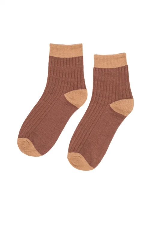 Medias Bloque Color Marron