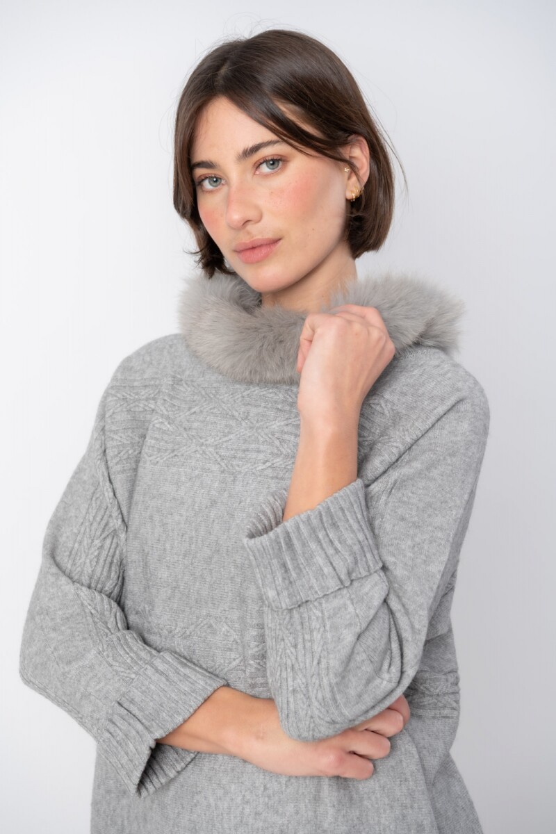 Sweater con cuello piel - Gris 