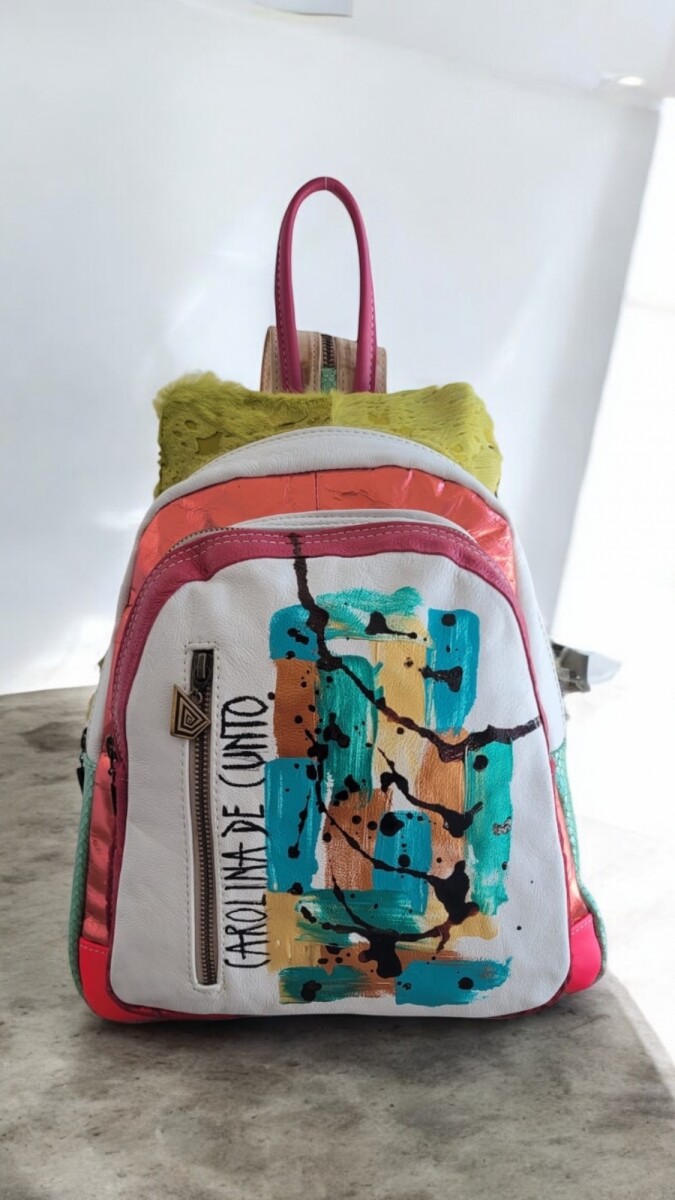Mochila Lucy Multicolor Blanco Con Arte 