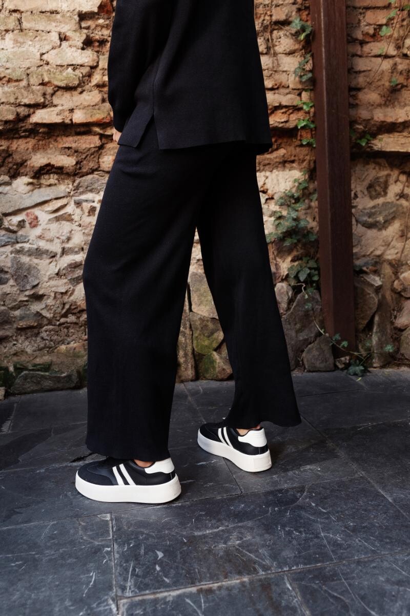 Champion Carrara Negro