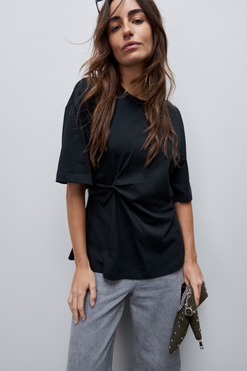 REMERA ELIA Negro