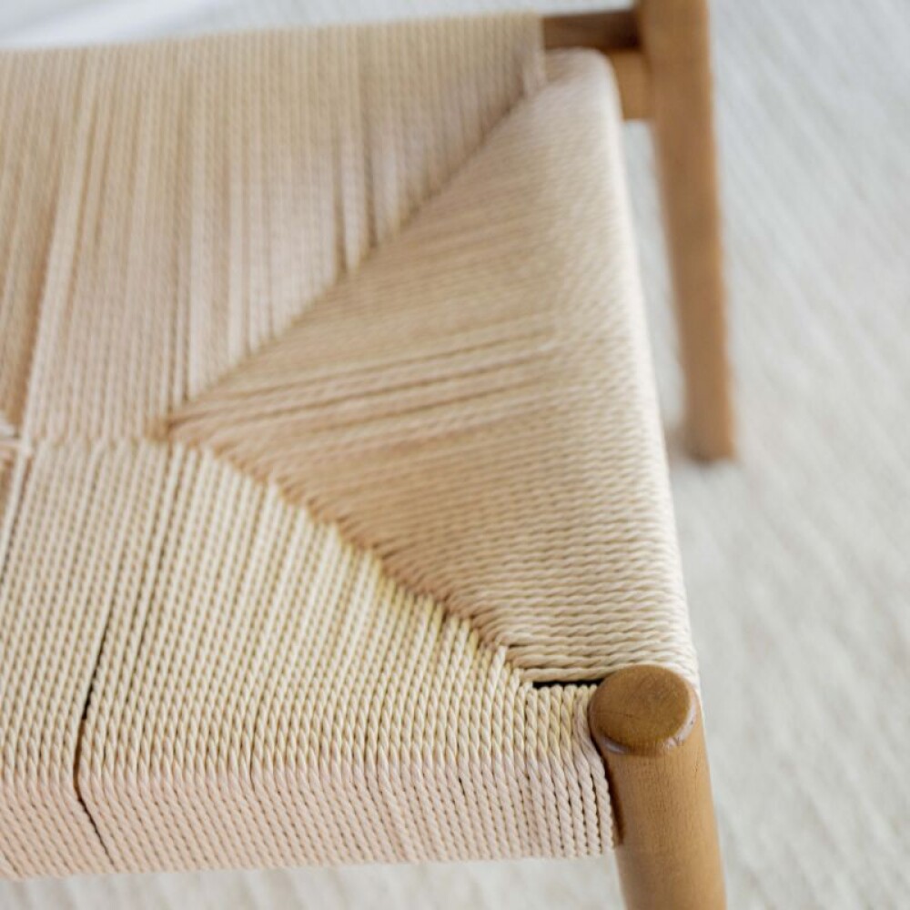 Silla Curvature / Madera y fibra Silla Curvature / Madera y fibra