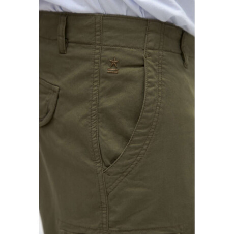 Bermuda Benton Militar