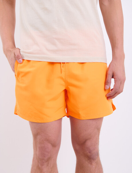 450050 SHORT FERAUD Naranja