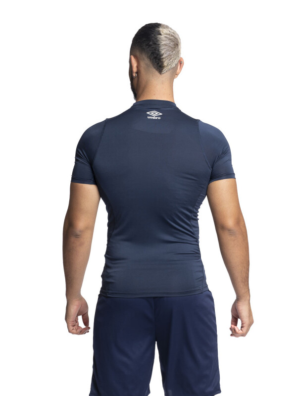 Remera Térmica Manga Corta Umbro Hombre Y70