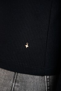 Remera Negro