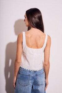 Blusa Alforzas Bordados 0ff White