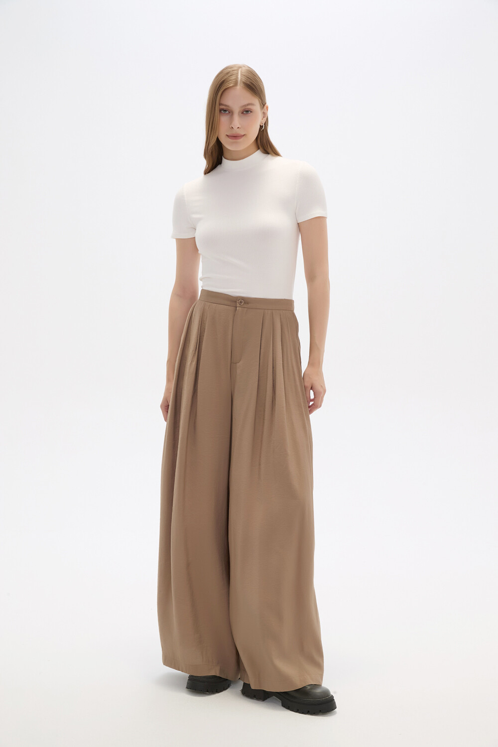Pantalon Afreca Taupe / Mink / Vison