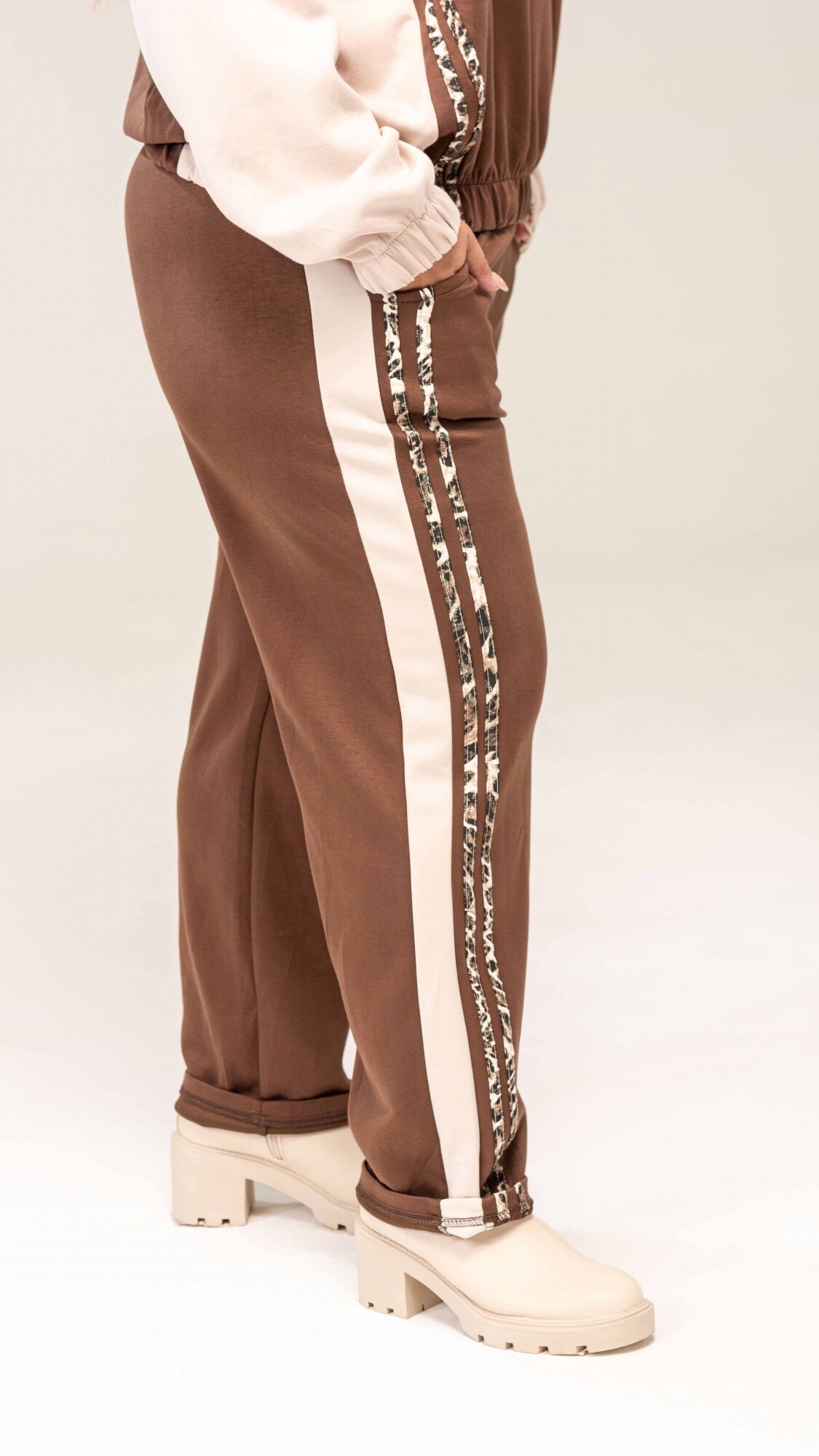 Pantalón Atenas camel