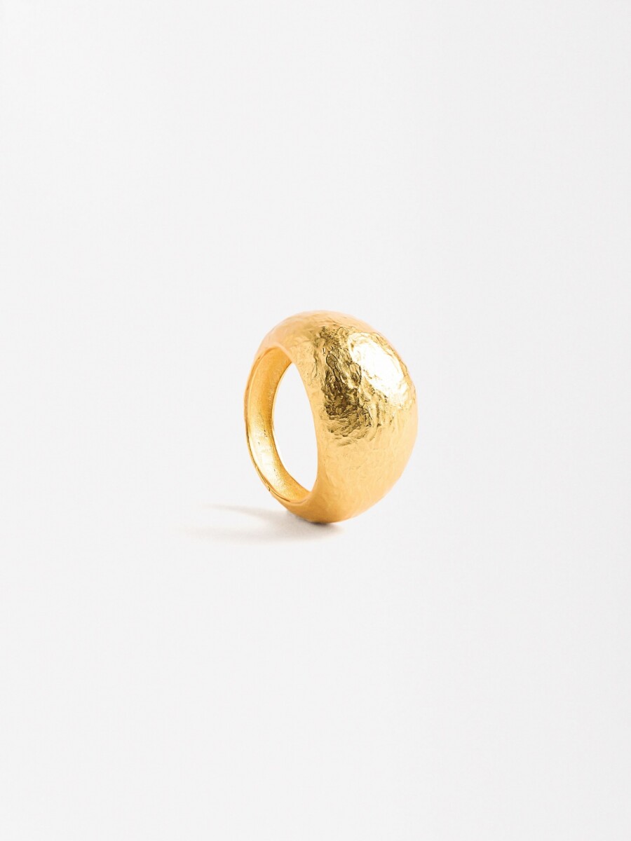 Anillo Redondeado Efecto Martillado - Plata De Ley 925 dorado