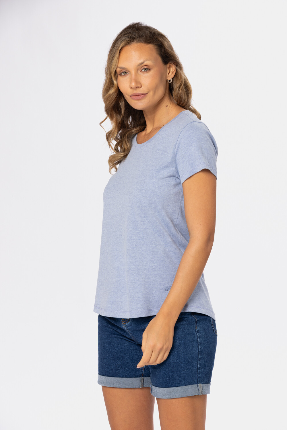 REMERA BÁSICA DE ALGODÓN Denim
