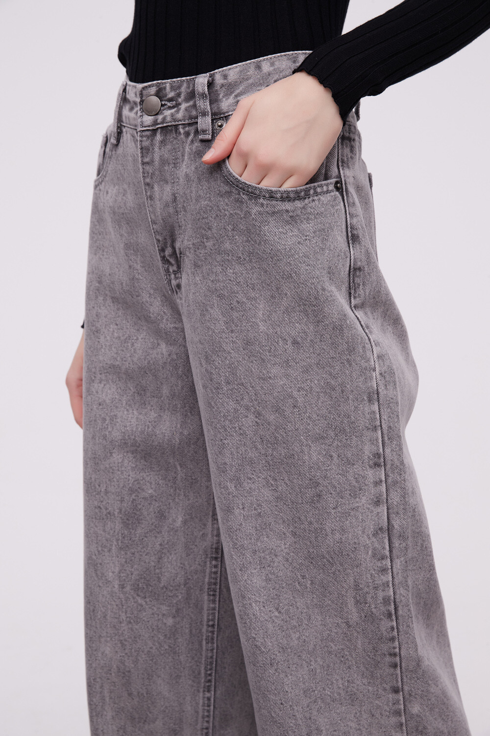 Pantalon Afrodin Gris Claro