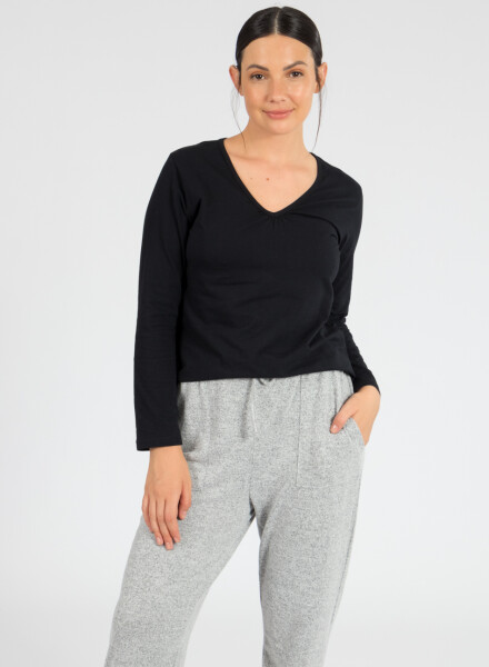 REMERA M/L ESCOTE V ALGODON LYCRA NEGRO
