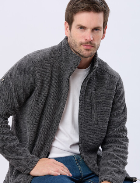 CAMPERA POLAR TEXTURADO GRUESO Gris