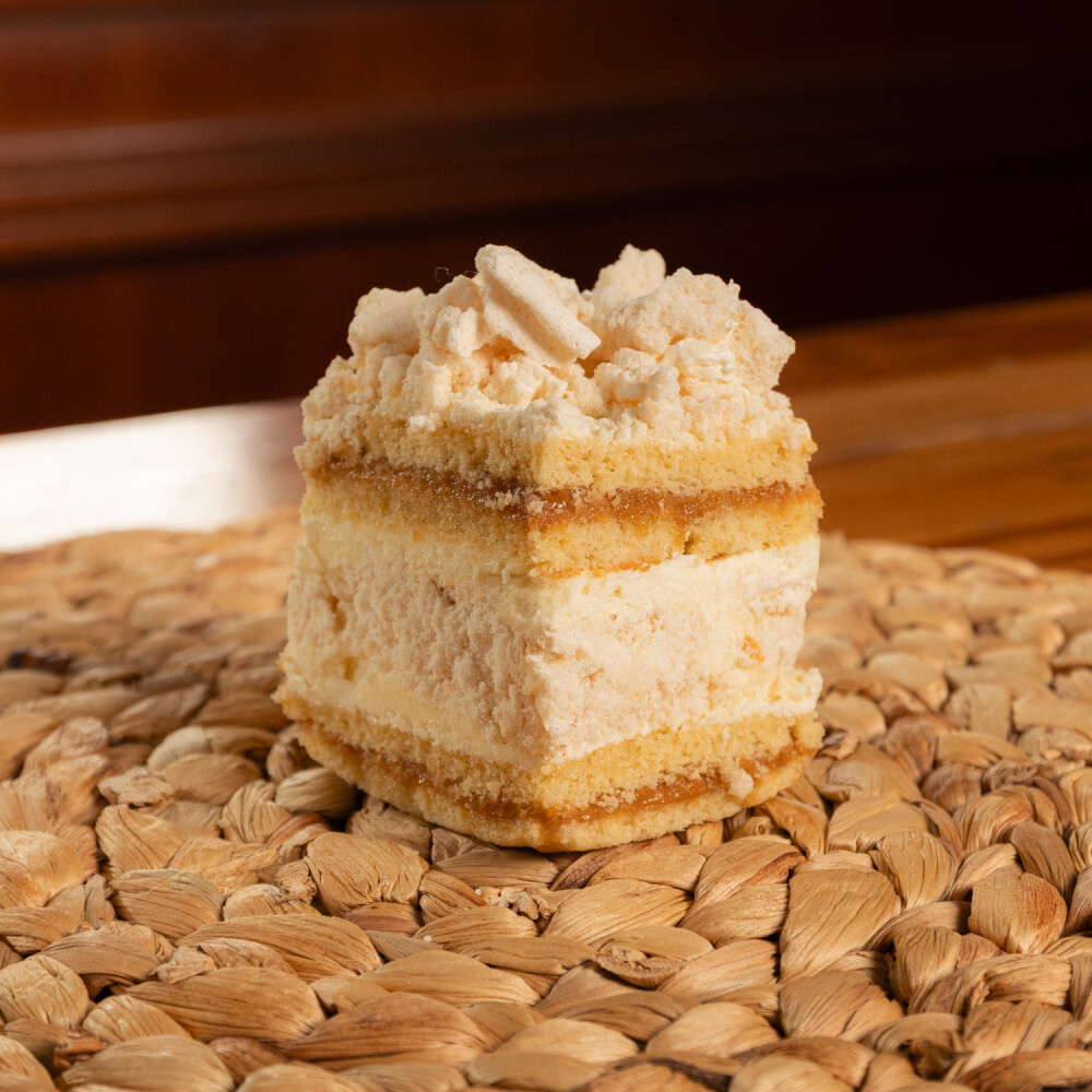 Cuadrado de Merengue y Dulce de Leche Cuadrado de Merengue y Dulce de Leche