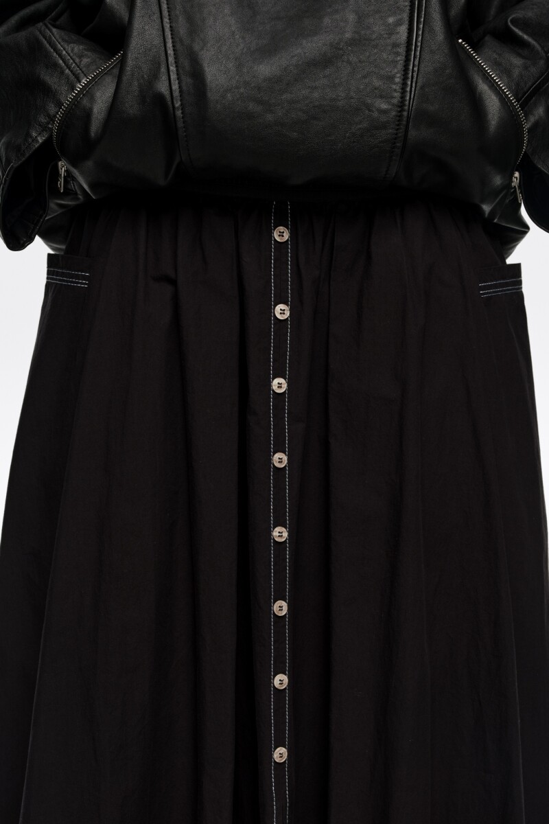 FALDA BOTONES Negro