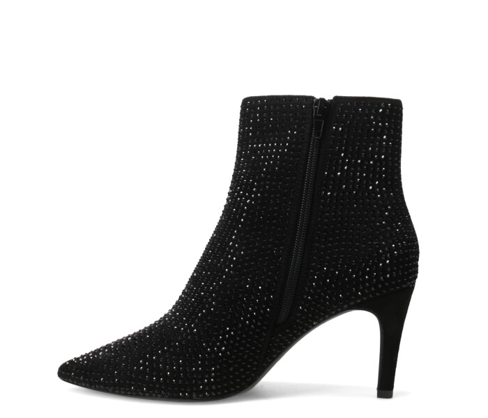 Bota HILERE con taco y en punta Black