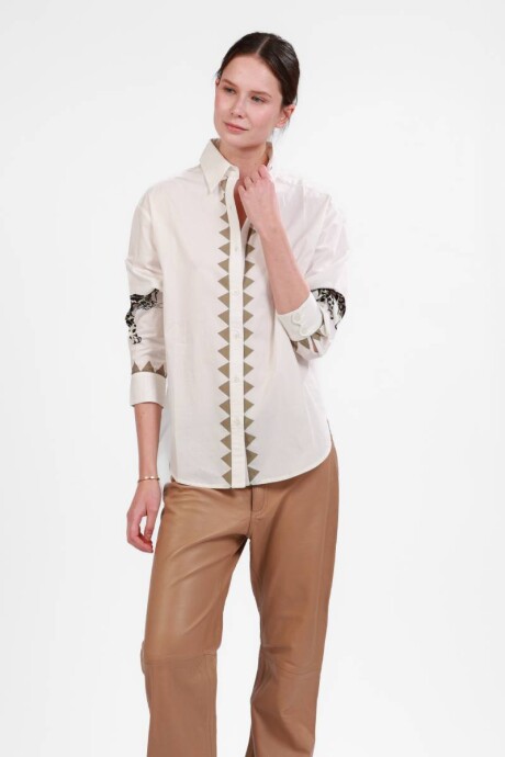 Pre Venta - Camisa Snow Leopard White Pre Venta - Camisa Snow Leopard White