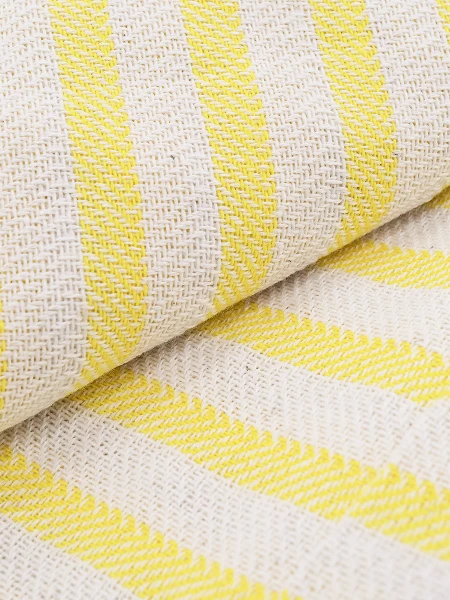PAREO AMARILLO