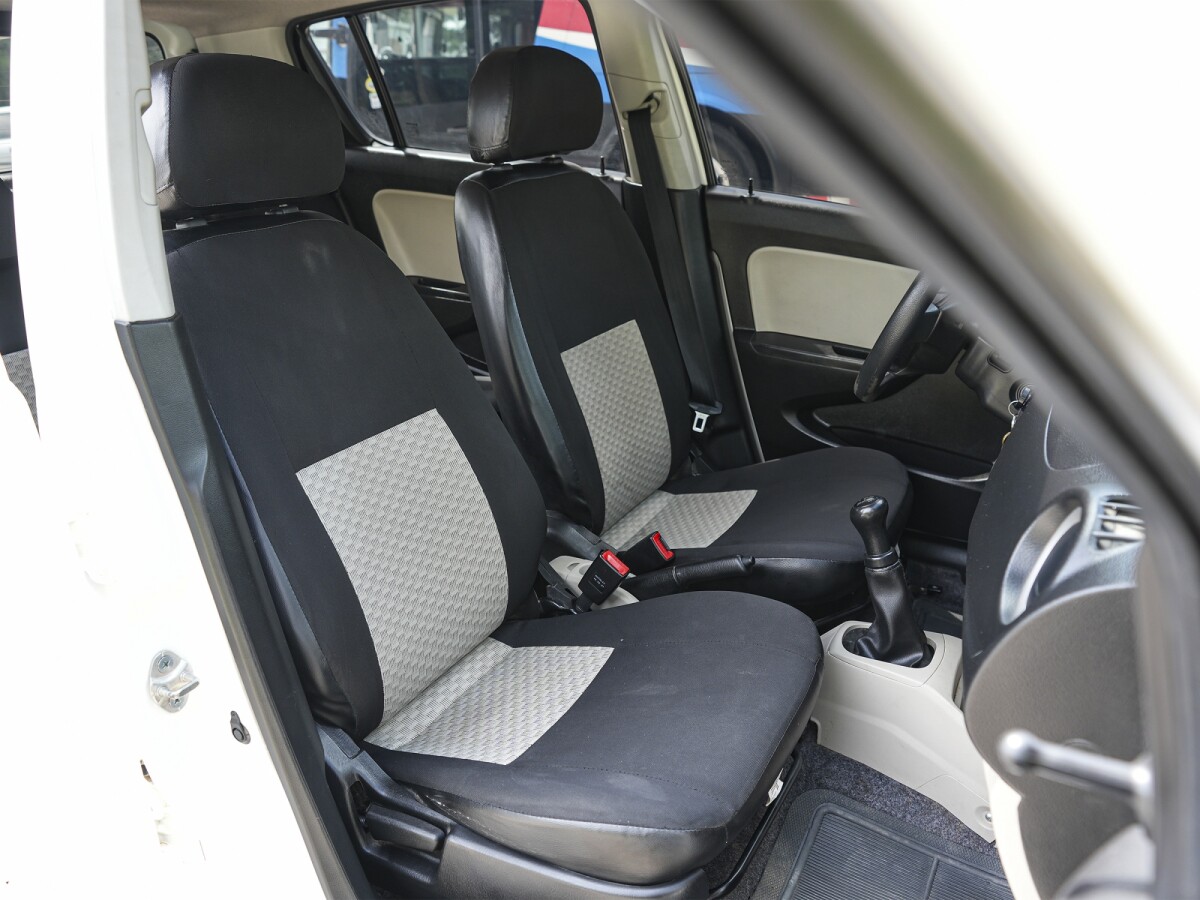 Suzuki Alto STD 800 Con Alarma | Permuta / Financia Suzuki Alto STD 800 Con Alarma | Permuta / Financia