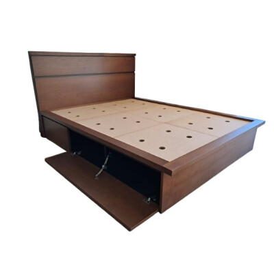 Cama en Cedro 140x190 (Discontinuados Imperdibles) Cama en Cedro 140x190 (Discontinuados Imperdibles)