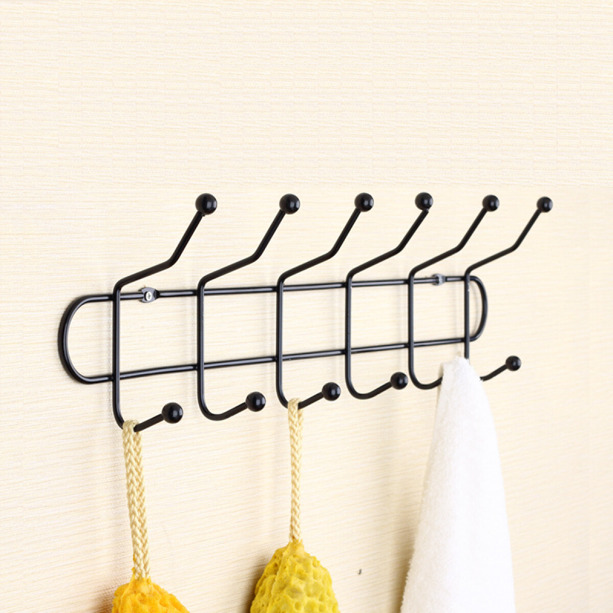 Perchero de pared 6 ganchos hierro 