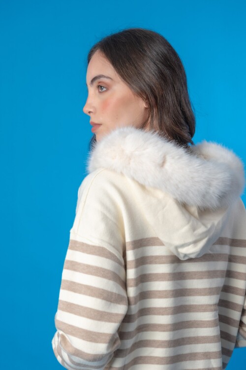Sweater con capucha Beige