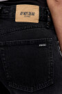 STRAIGHT BLACK STUDS Negro