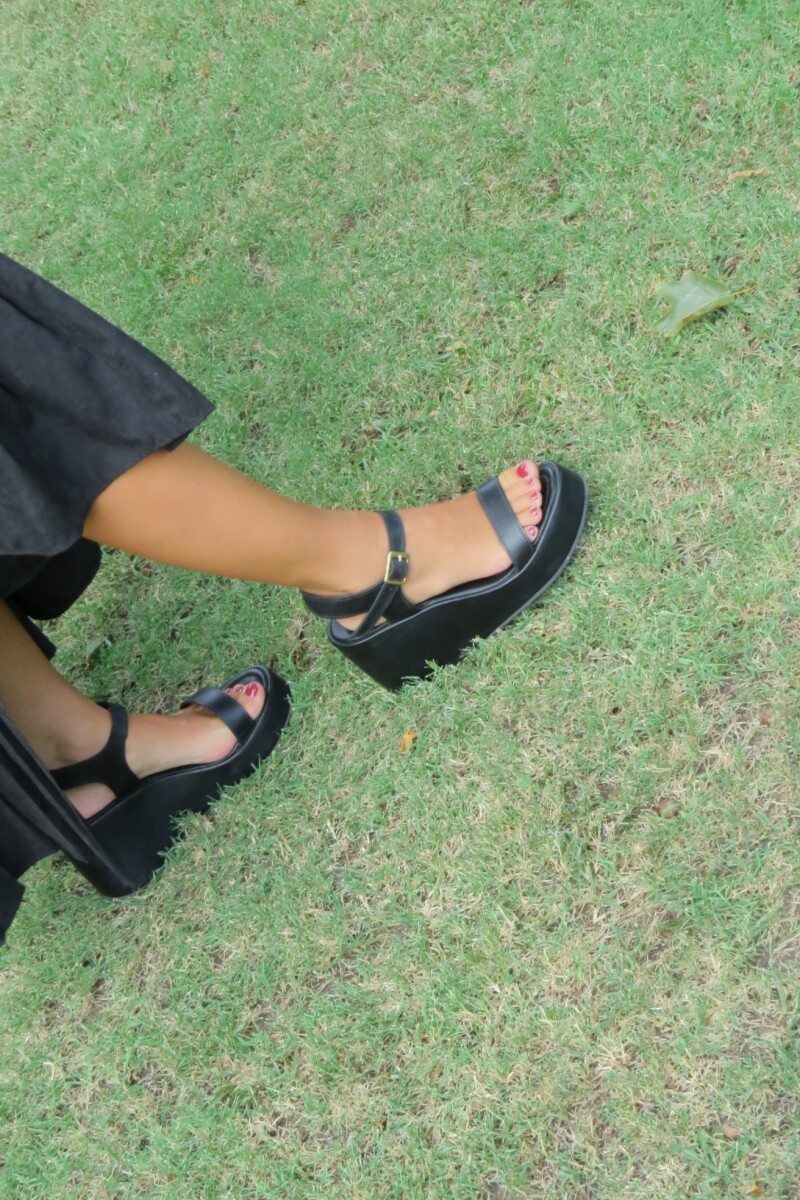 Sandalia Elegante Sport Negro