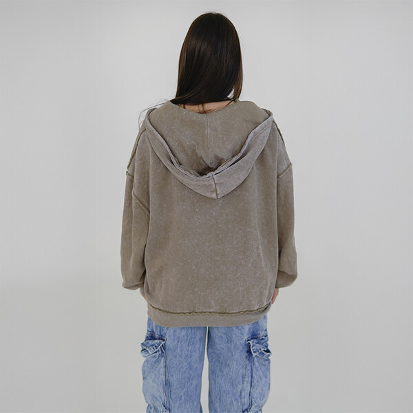 Canguro Pulau Duko Beige