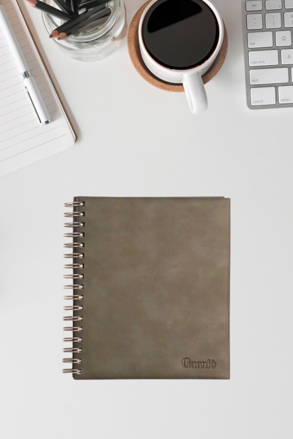 Cuaderno de hojas cuadriculadas Cuaderno de hojas cuadriculadas