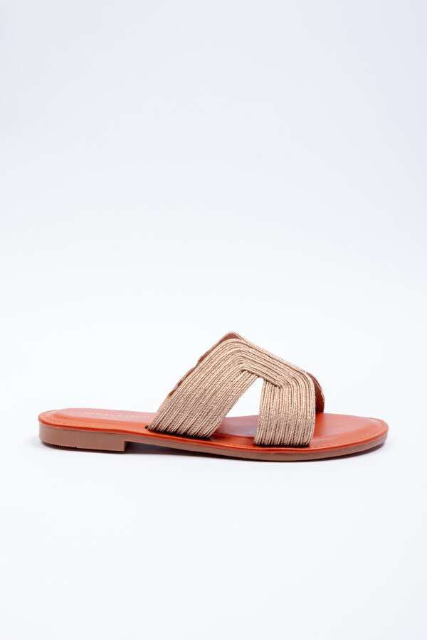 SANDALIA CHENNERD Dorado