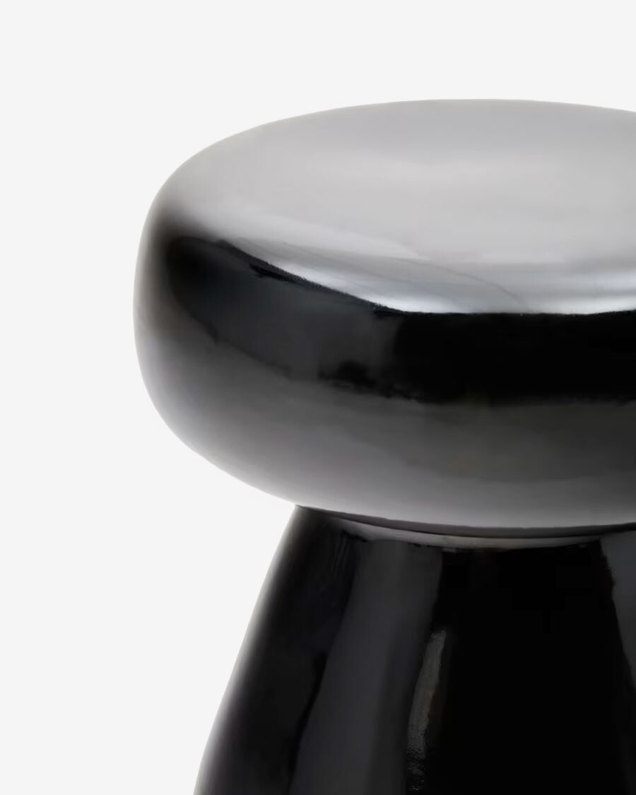Mesa auxiliar Manya de cerámica negro Ø 38 cm Mesa auxiliar Manya de cerámica negro Ø 38 cm