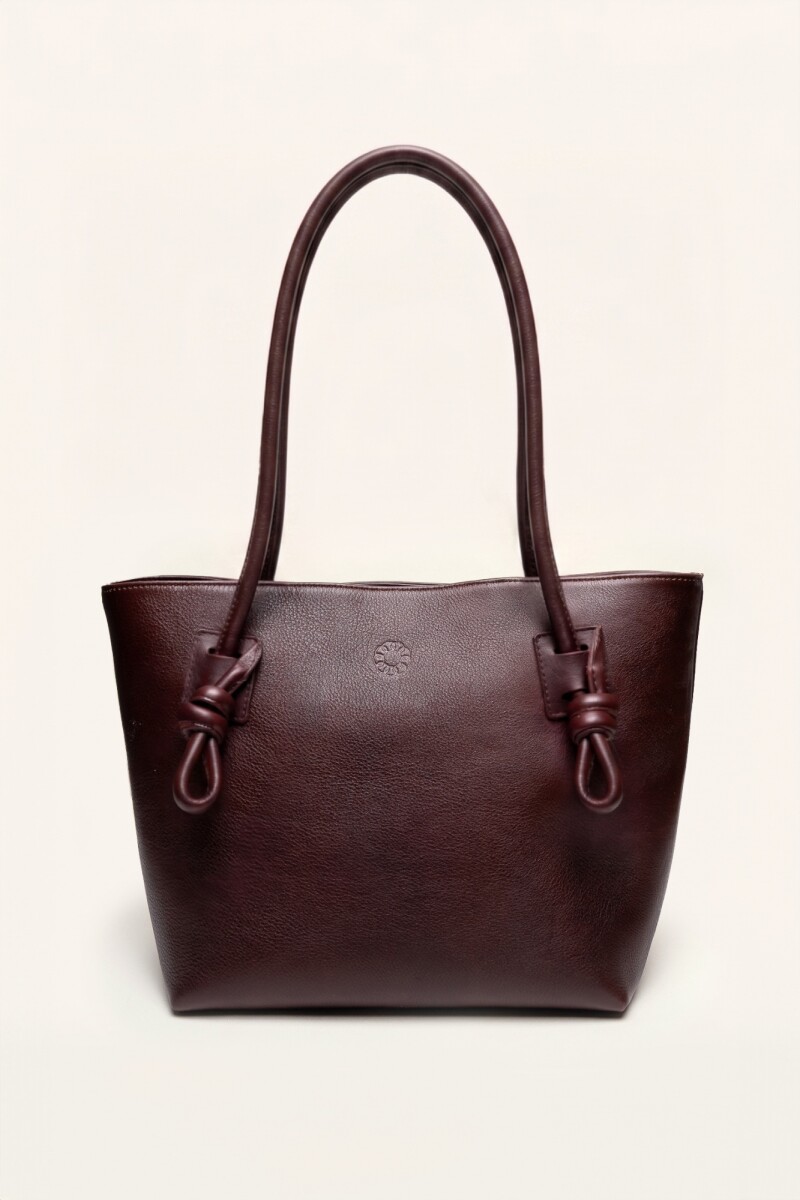 TOTE NUDOS 