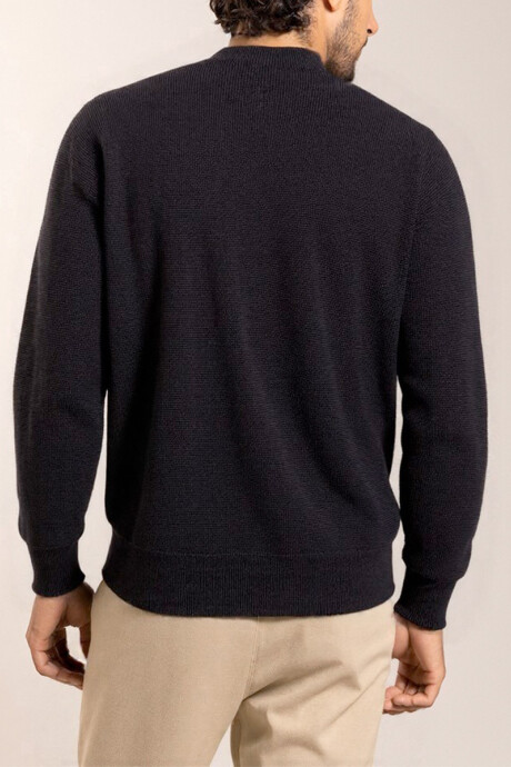 SWEATER OLMOS Negro