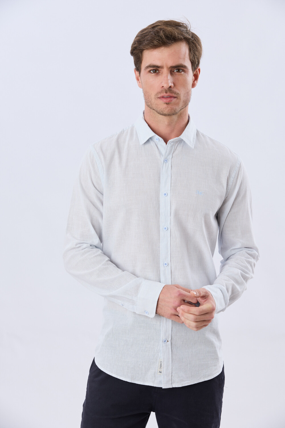 CAMISA RAYADA DE LINO Celeste