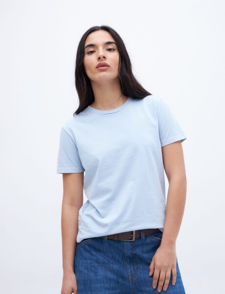 Remera Anette Celeste