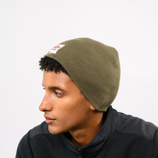 Gorro Brave Umbro unisex 00v
