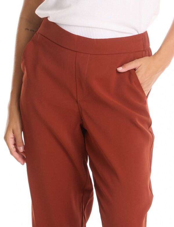 Pantalon Relaxed Fit & Cintura Elástica Posterior TERRACOTA
