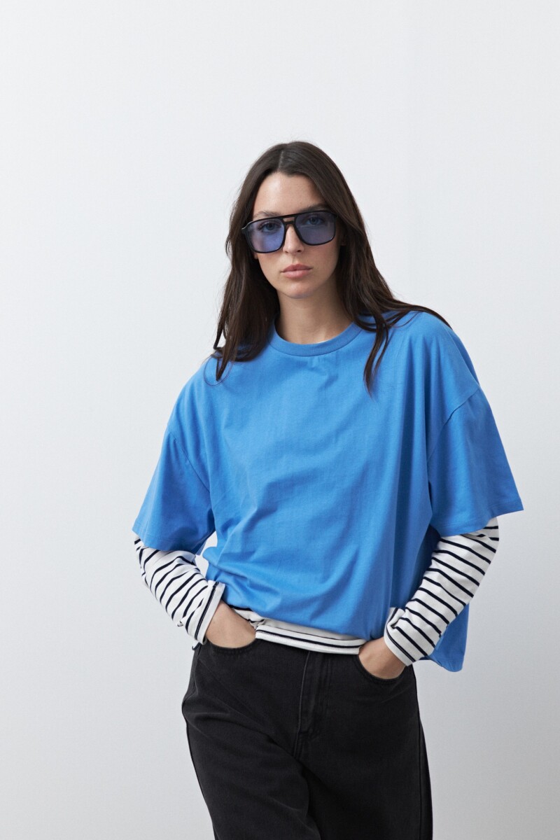 REMERA ERICA Azul Regata