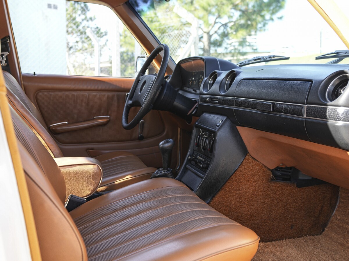 Mercedes-Benz 250S | Permuta / Financia Mercedes-Benz 250S | Permuta / Financia
