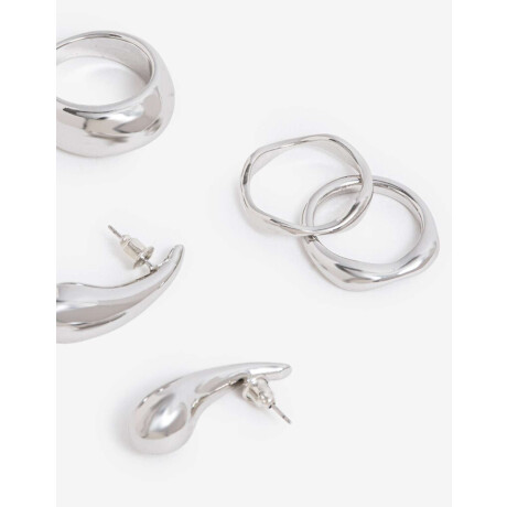 Set De Aros Y Anillos Metal Plateado Rodio